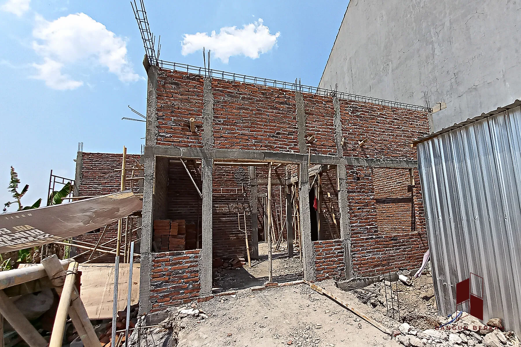 img-bangunberkah-rumah-megawon-1